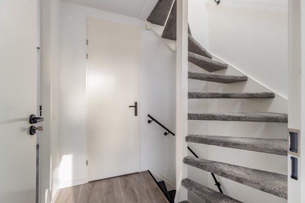 van Vollenhovenstraat 10-31.jpg